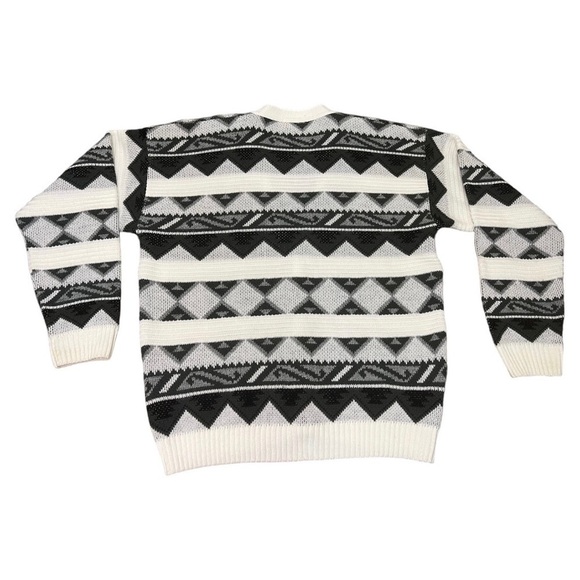 VINTAGE Area by Tag Made in USA Button Sweater Aztec Cardigan Size M - Picture 3 of 7